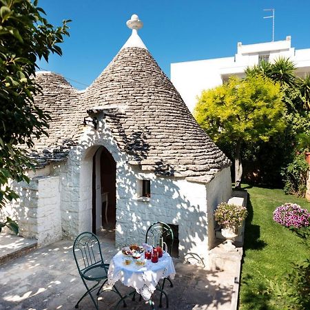 Trullo Giardino Fiorito Bed & Breakfast Alberobello Eksteriør bilde