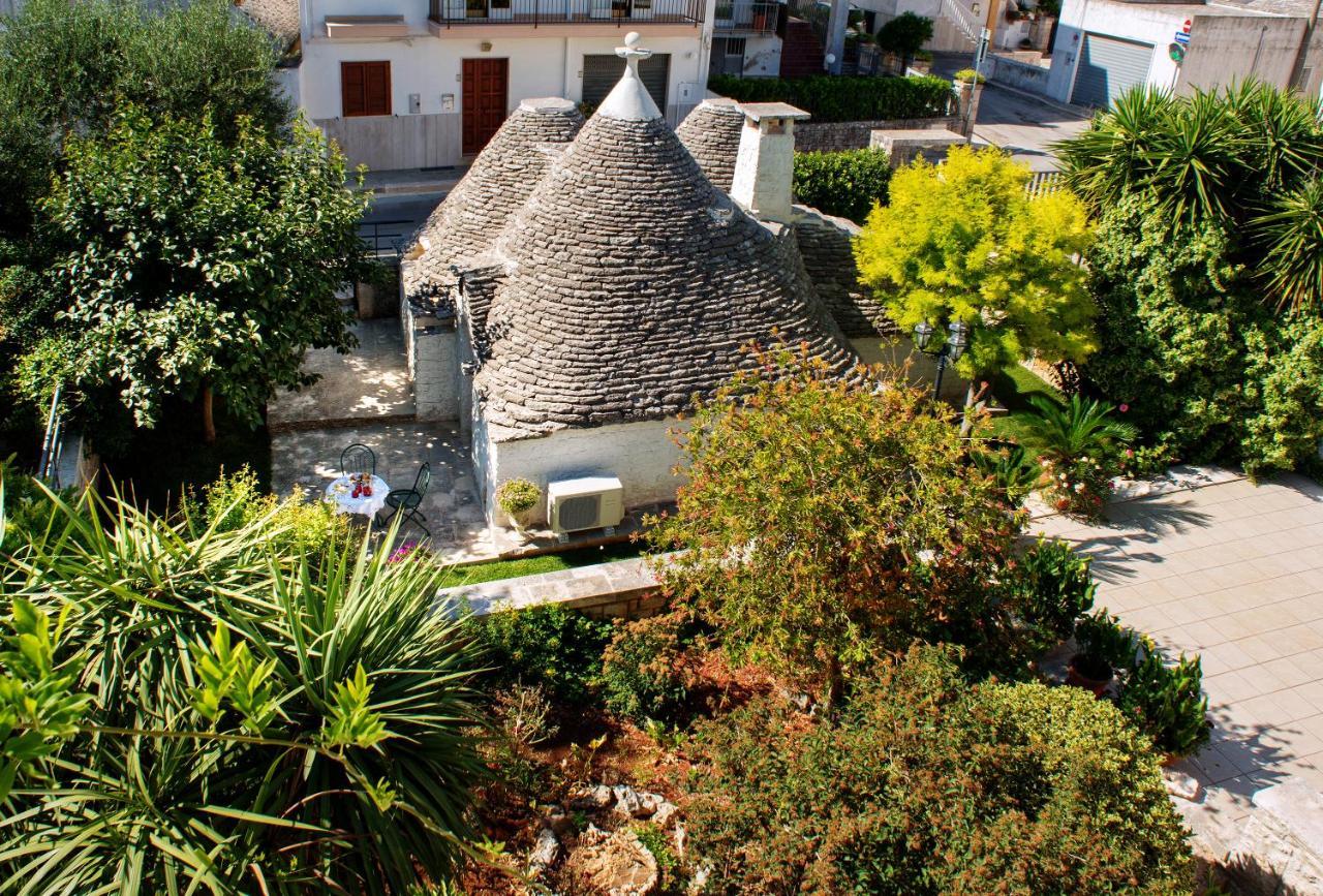 Trullo Giardino Fiorito Bed & Breakfast Alberobello Eksteriør bilde