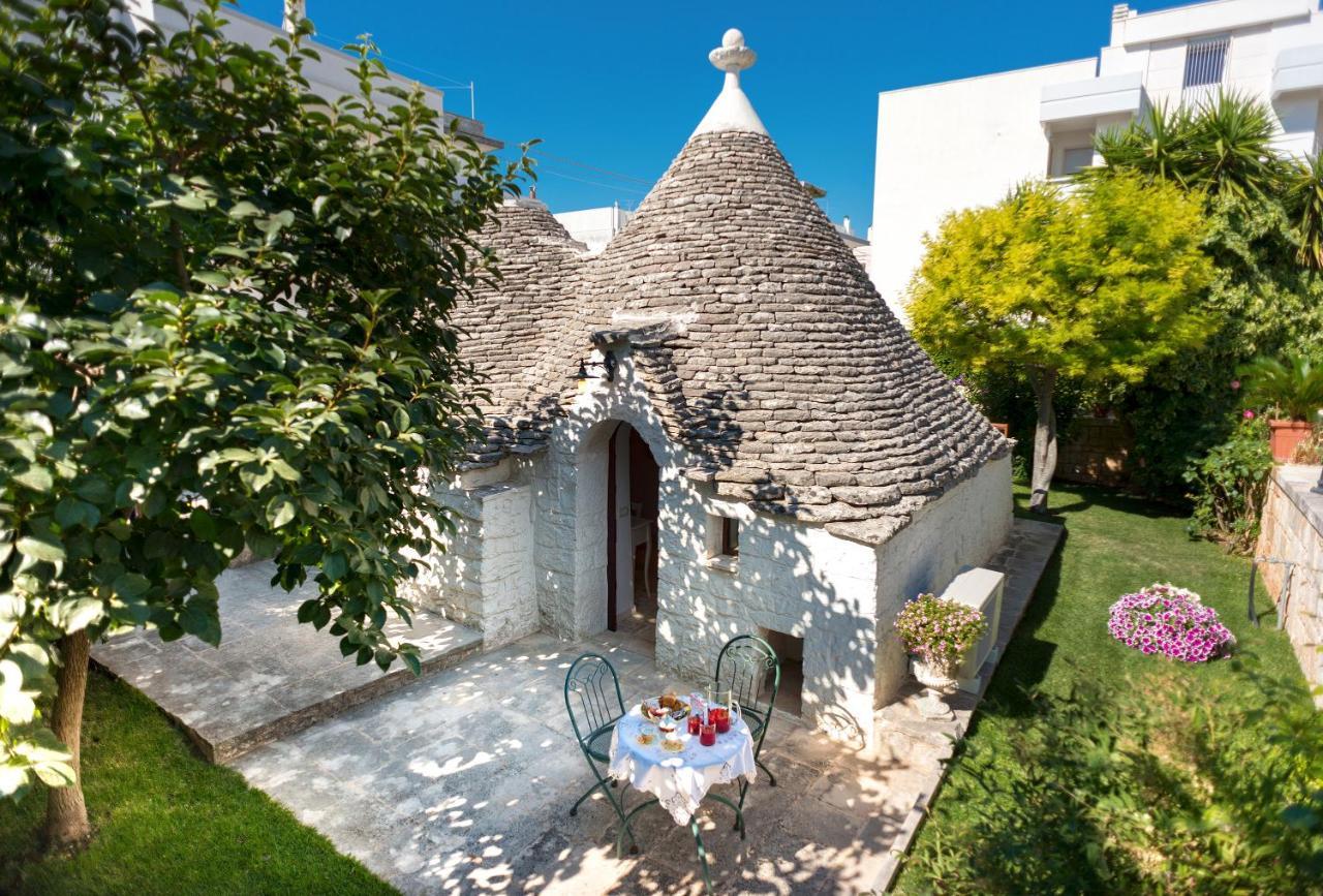 Trullo Giardino Fiorito Bed & Breakfast Alberobello Eksteriør bilde
